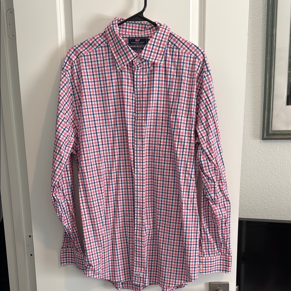Vineyard Vines Casual Pink and Blue Button Down Shirt